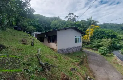 Casa com 3 quartos à venda na jornalista manoel manoel de menezes, 274, lagoa da conceição, florianópolis por r$ 3.000.000