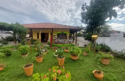 Casa com 5 quartos à venda na rua altamiro barcelos dutra, 115, barra da lagoa, florianópolis por r$ 2.600.000