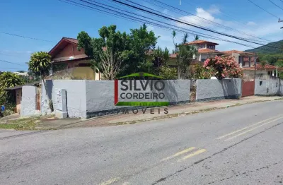 Casa com 2 quartos à venda na rua laurindo januário da silveira, 1081, lagoa da conceição, florianópolis por r$ 2.100.000