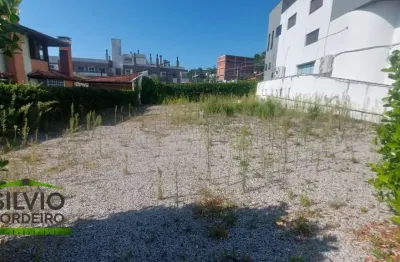 Terreno à venda na Rua Heidelberg, 01, Córrego Grande, Florianópolis por R$ 2.200.000