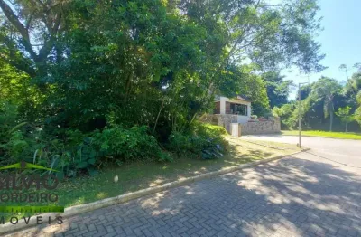 Terreno em condomínio fechado à venda na Servidão Julia Maria da Rocha, 123, Rio Tavares, Florianópolis por R$ 995.000