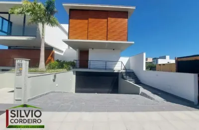 Casa para alugar na Avenida Afonso Delambert Neto, 1, Lagoa da Conceição, Florianópolis por R$ 25.000