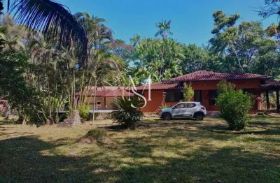 Casa de alto padrão à venda no bracuí – angra dos reis