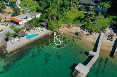 Casa alto padrão com praia privativa - angra dos reis