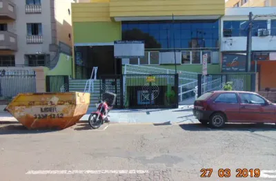 Ótima sala comercial - 2 andares - 6 salas - proxima do terminal de onibus