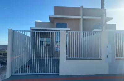 Casa geminada novíssina, ótima localização, proximi à utfpr, excelente casa