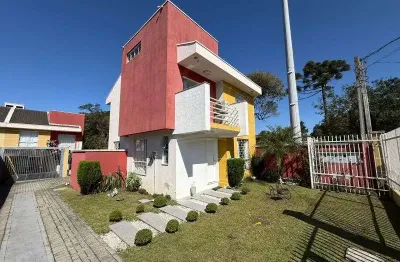 Casa à venda na Rua Carlos Sbrissia, 605, Jardim Menino Deus, Quatro Barras