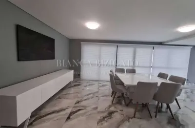 Cobertura duplex ensolarada no água verde – exclusividade e conforto