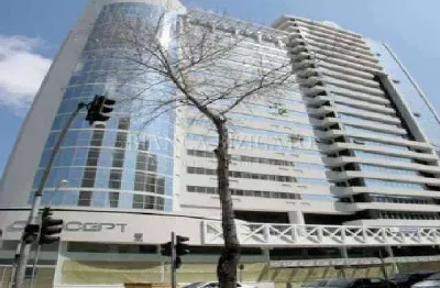 Studio mobiliado no New Concept | Centro | Piscina aquecida | R$ 295 mil