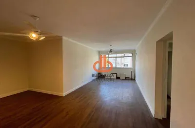 Apartamento 2 quartos, aparecida uma quadra praia, elevador