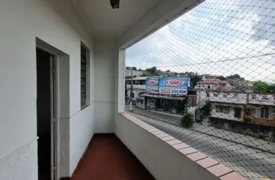 Casa / sobrado no gradim com 3 quartos e terraço em frente a sanitária marbella