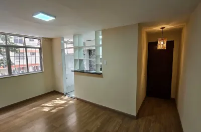 Apartamento em icaraí com 2 quartos e garagem no condomínio vivendas de icaraí