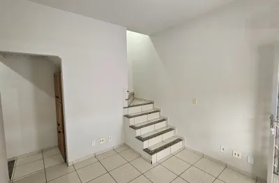 Casa duplex no boa vista com 2 quartos e garagem perto do são gonçalo shopping