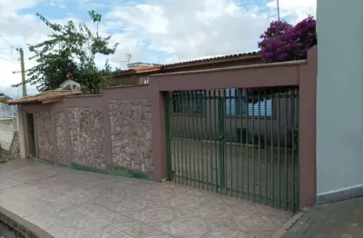 Casa com 3 quartos à venda na rua escócia, 933, jardim elizabeth, salto por r$ 630.000