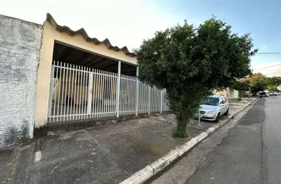 Casa com 3 quartos à venda na rua roque lazzazera, 495, jardim santa marta iii, salto por r$ 330.000