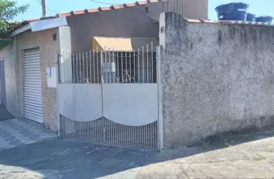 Casa com 2 quartos à venda na rua são josé, 10, jardim são judas tadeu, salto, 150 m2 por r$ 270.000