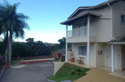 Casa com 3 quartos à venda na rua felício helito, 230, vila aparecida, bragança paulista por r$ 700.000