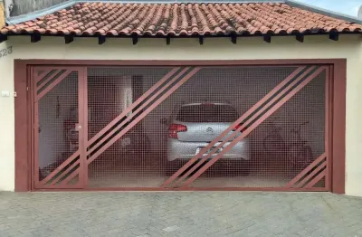 Casa com 3 quartos à venda na rua áustria, 522, jardim celani, salto por r$ 480.000