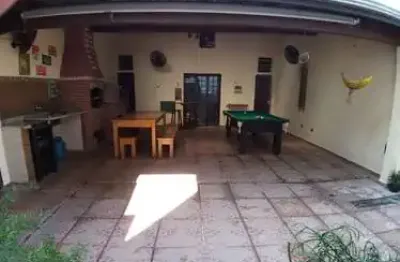 Casa com 3 quartos à venda na rua cidade rodeio, 57, vila teixeira, salto por r$ 640.000