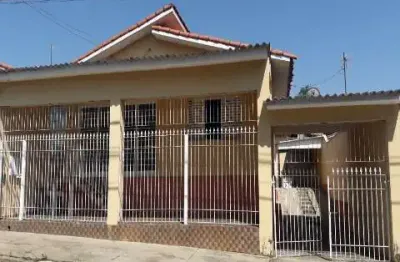 Casa com 3 quartos à venda na rua marechal deodoro, 1441, vila nova, salto, 120 m2 por r$ 450.000