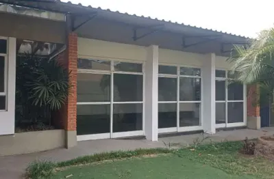 Casa comercial com 3 salas para alugar na rua presidente bernardes, 454, vila romão, salto por r$ 8.000