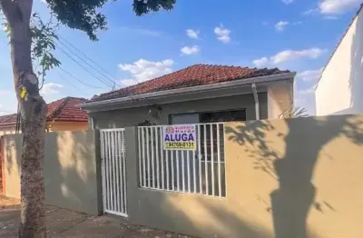 Casa para alugar na rua dos expedicionários saltenses, 192, centro, salto por r$ 3.000