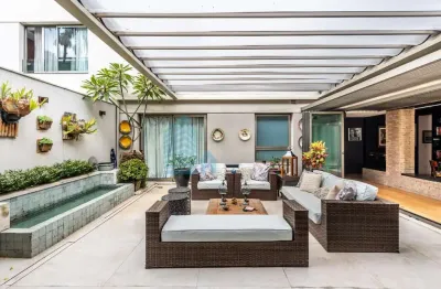 Casa para alugar na Avenida Professor Fonseca Rodrigues, Alto de Pinheiros, São Paulo
