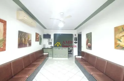 Prédio comercial à venda no centro de piracicaba com mais de 900 m2 de construção.