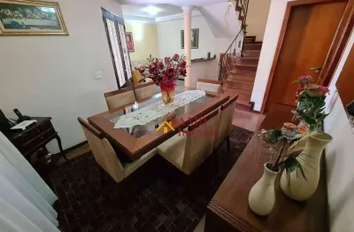 Sobrado à venda no bairro nova piracicaba, em ótimo estado de conservação.  casa avarandada com linda vista para área verde em frente ao imóvel.