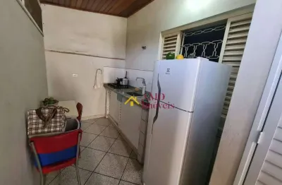 Casa à venda no cecap. ótima localização.  uma grande oportunidade de morar e montar o seu negócio dentro da mesma estrutura!!!!