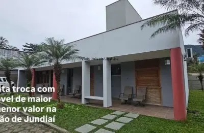 Casa com 7 dormitórios na praia do lázaro ? ubatuba/sp esruda troca com imóvel de maior ou menor valor na região de jundiaí.
