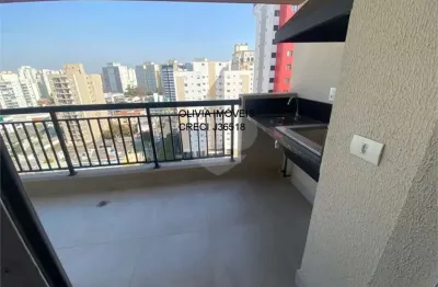 Apartamento a venda com 65mts, 2 dormitórios, 1 suíte, terraço com churrasqueira, 2 vagas demarcadas e depósito na saúde.