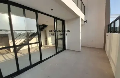 Casa de condomínio a venda com 68mts, 2 suítes, terraço, 1 vaga, com depósito a 300m do metrô saúde.