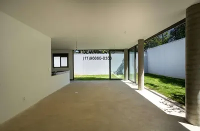 Casa de alto padrão com 421mts, 4 suítes, 4 vagas  no jardim europa próximo ao shopping iguatemi