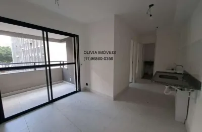 O apartamento com 38Mts 2 dormitórios, 1 banheiro, cozinha, sala, terraço, localizado a poucos passos do metrô Luz.