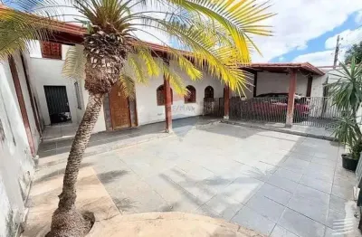 Casa com 3 quartos à venda na Santa Terezinha, Belo Horizonte 