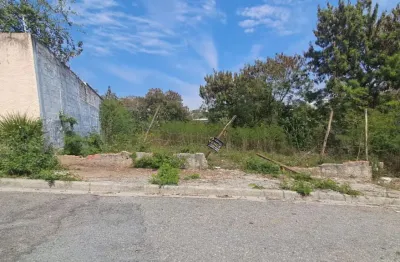 Terreno amplo no jardim simus! 317m² para construir o seu projeto dos sonhos.