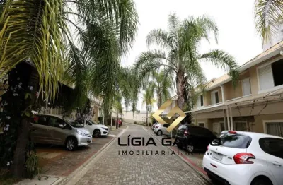 Excelente sobrado 100m² 3 dorms à venda em condomínio fechado!