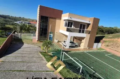 Casa de luxo à venda em condomínio exclusivo de jacareí-sp: 4 quartos, 3 suítes, 3 salas, 6 banheiros, 1 vaga, 300m².