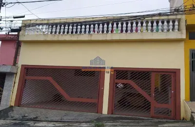 Casa com 3 quartos à venda na Rua Formariz, Vila Alzira, São Paulo