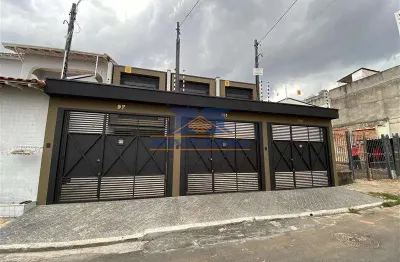 Casa com 2 quartos à venda na Rua Aparecido Carlos Ferreira Correa, Vila Tolstoi, São Paulo