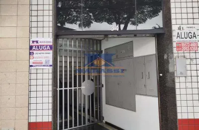 Sala comercial para alugar na Rua Itambaraca, Vila IVG, São Paulo