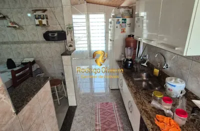 Casa parque industrial aceita permuta  oportunidade zona sul