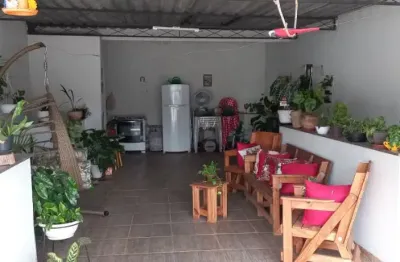 Vende-se casa 3 quartos, suite, terraço em nilopolis - rj