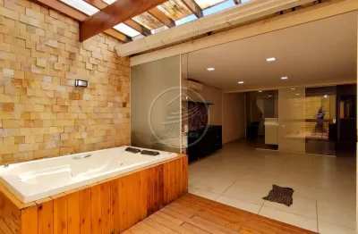 Casa a venda em uberaba | moradas | 3 quartos | hidromassagem | r$ 320 mil