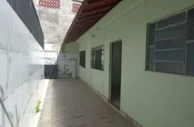 Casa com 2 quartos à venda na Avenida Dezoito do Forte, Mutuá, São Gonçalo