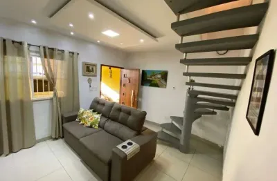Casa triplex com área gourmet e vaga em santa catarina- sg