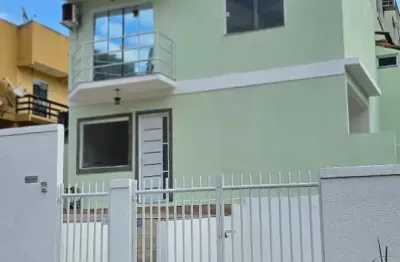 Casa em condomínio fechado com 2 quartos à venda na Rua Expedicionário José Varela, 136, Colubande, São Gonçalo