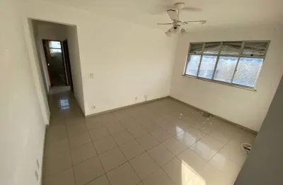 Alugo apartamento 2 quartos forum de santa catarina