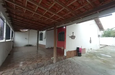 Casa em condomínio fechado com 2 quartos para alugar na Rodovia RJ-104, Centro (Manilha), Itaboraí